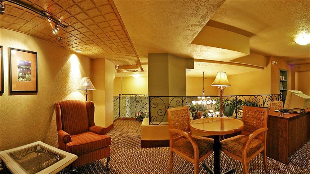 Howard Johnson By Wyndham Vancouver Downtown Εξωτερικό φωτογραφία