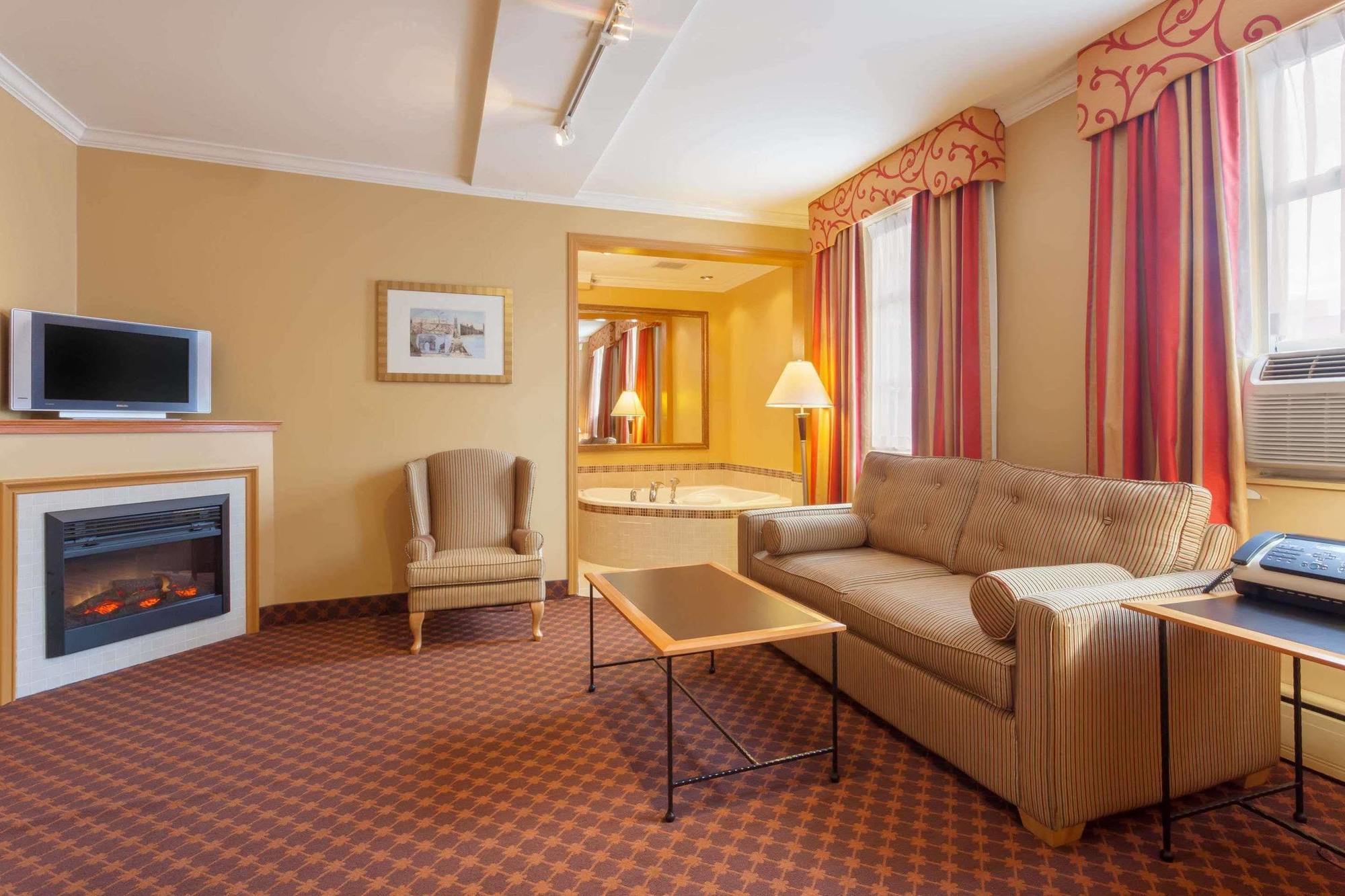 Howard Johnson By Wyndham Vancouver Downtown Εξωτερικό φωτογραφία