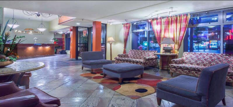 Howard Johnson By Wyndham Vancouver Downtown Εξωτερικό φωτογραφία