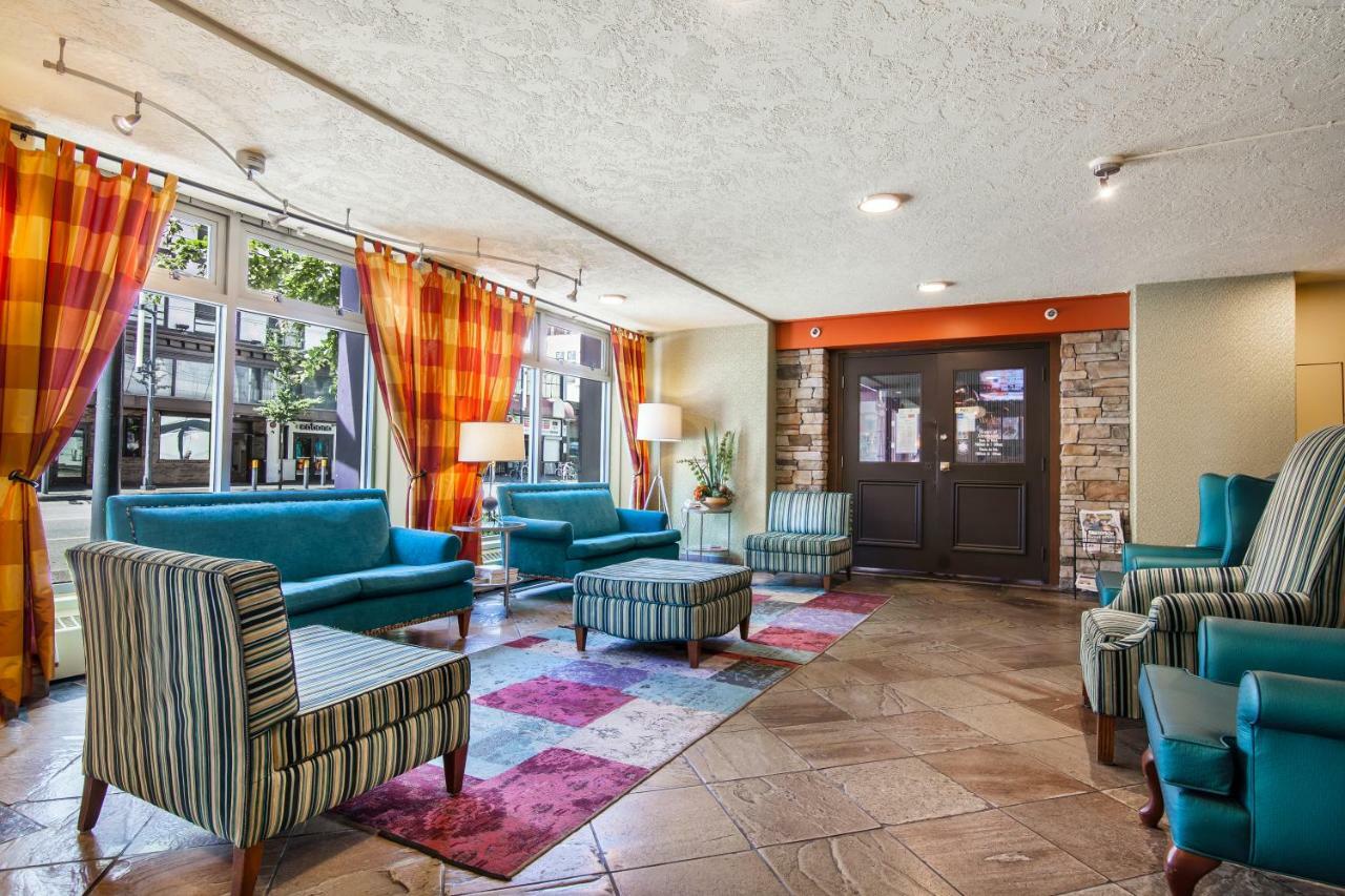Howard Johnson By Wyndham Vancouver Downtown Εξωτερικό φωτογραφία