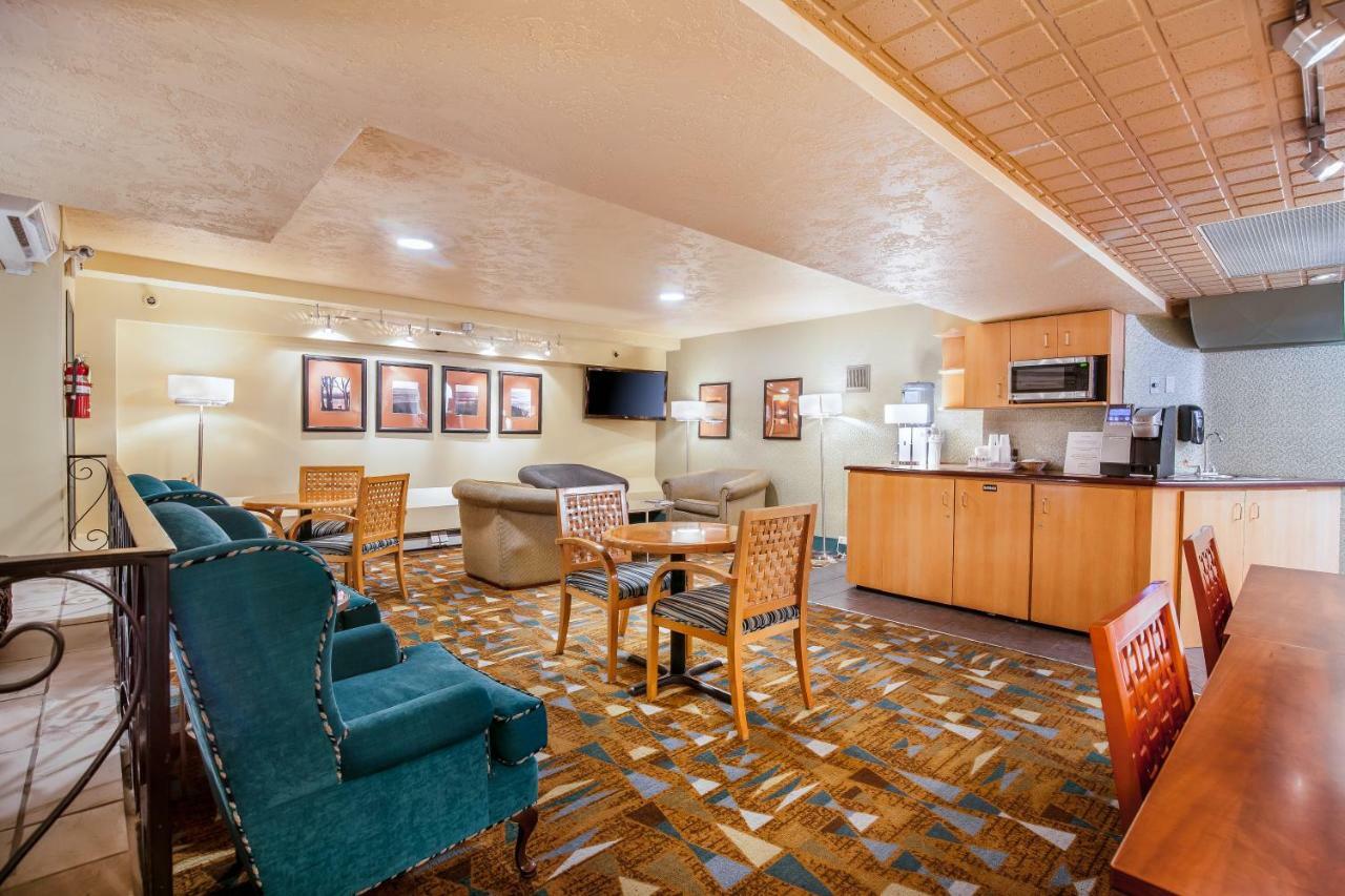Howard Johnson By Wyndham Vancouver Downtown Εξωτερικό φωτογραφία